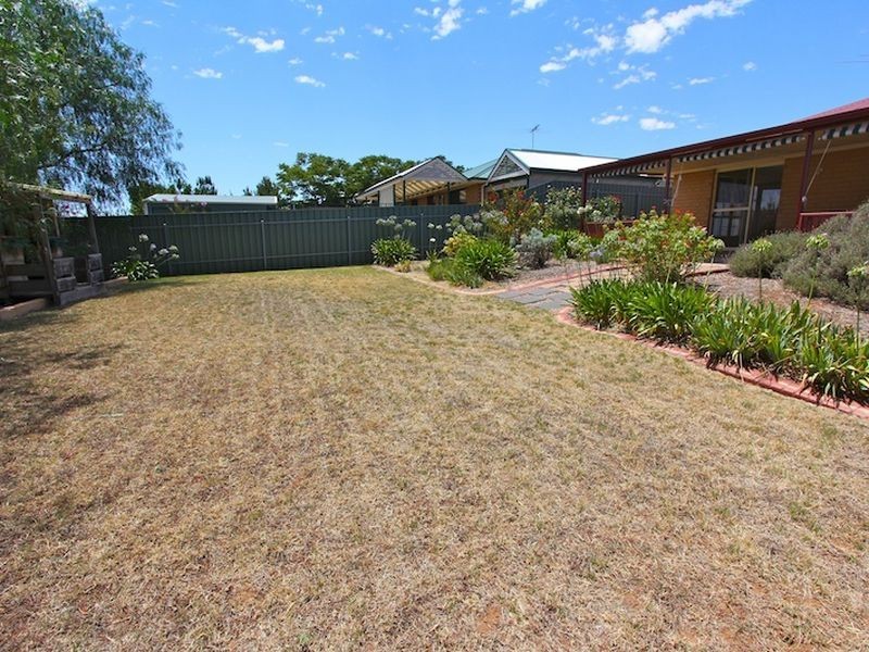 52 Explorer Parade, Hewett SA 5118