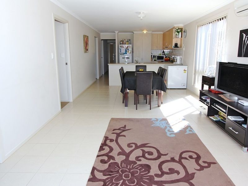 4 Albert Court, Andrews Farm SA 5114