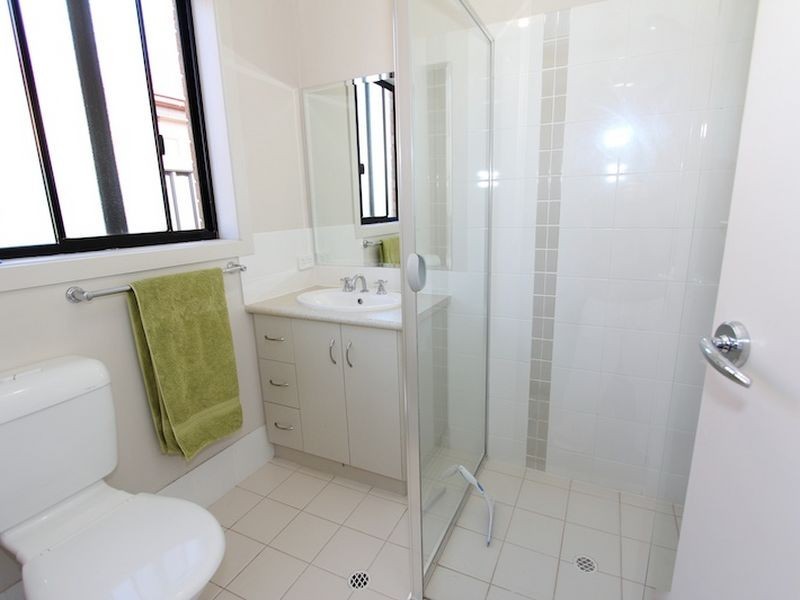 4 Albert Court, Andrews Farm SA 5114