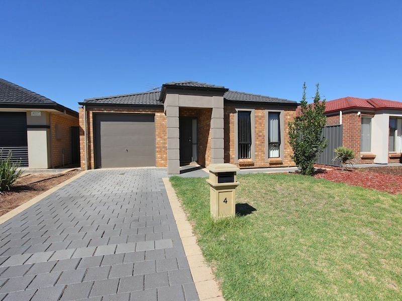 4 Albert Court, Andrews Farm SA 5114