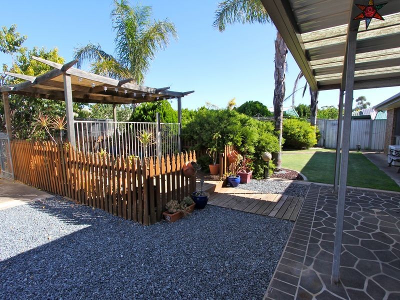 26 Window Road, Willaston SA 5118