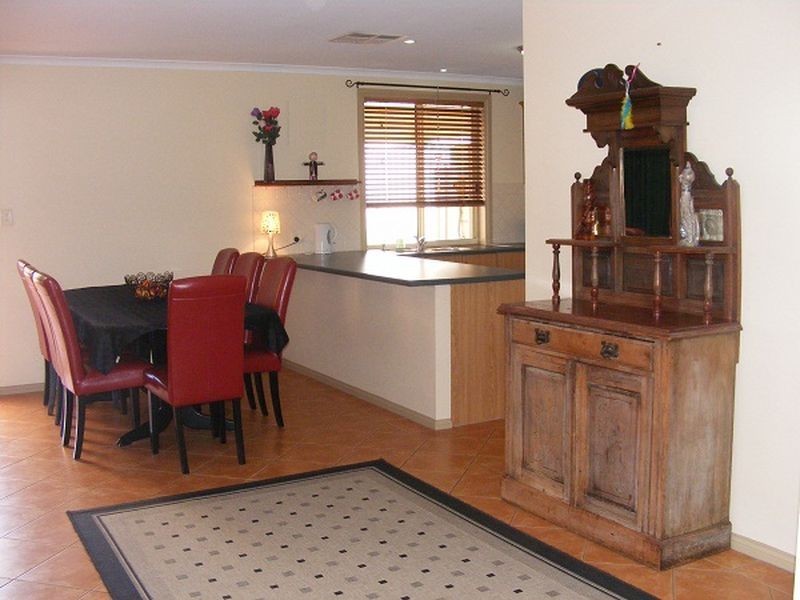 5 McEgan Court, Evanston Park SA 5116