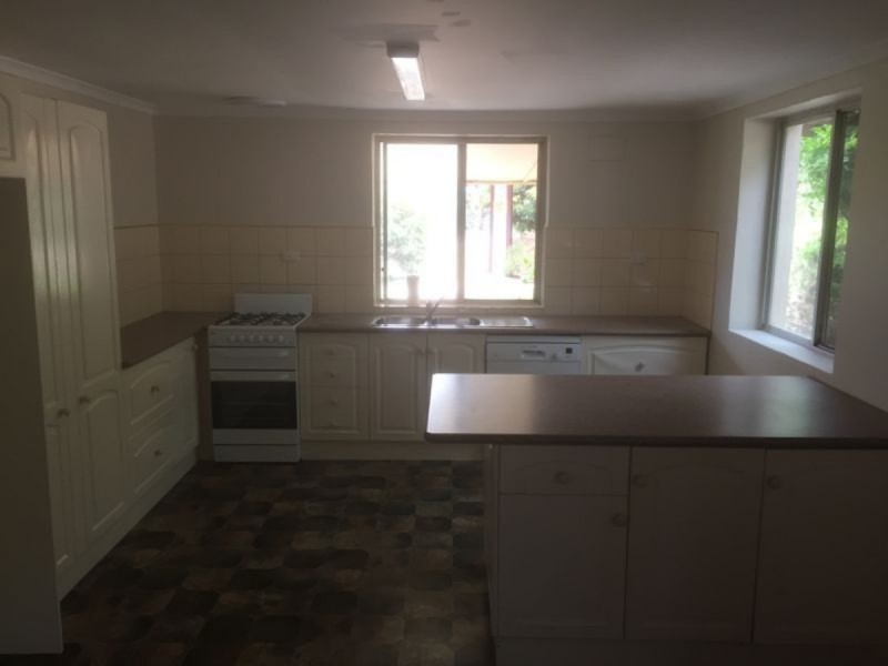 21 Sims Rush Lane, Cockatoo Valley SA 5351