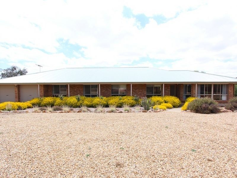 3 Horseshoe Drive, Roseworthy SA 5371