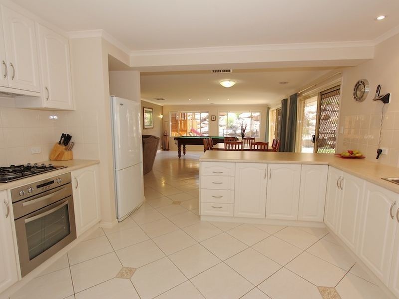 49 Riverview Drive, Hewett SA 5118