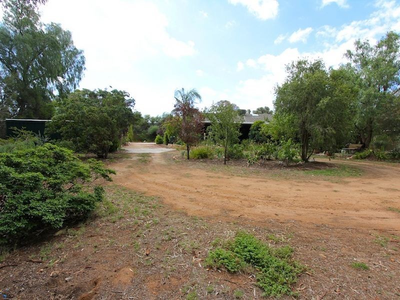 22 Dawkins Avenue, Willaston SA 5118