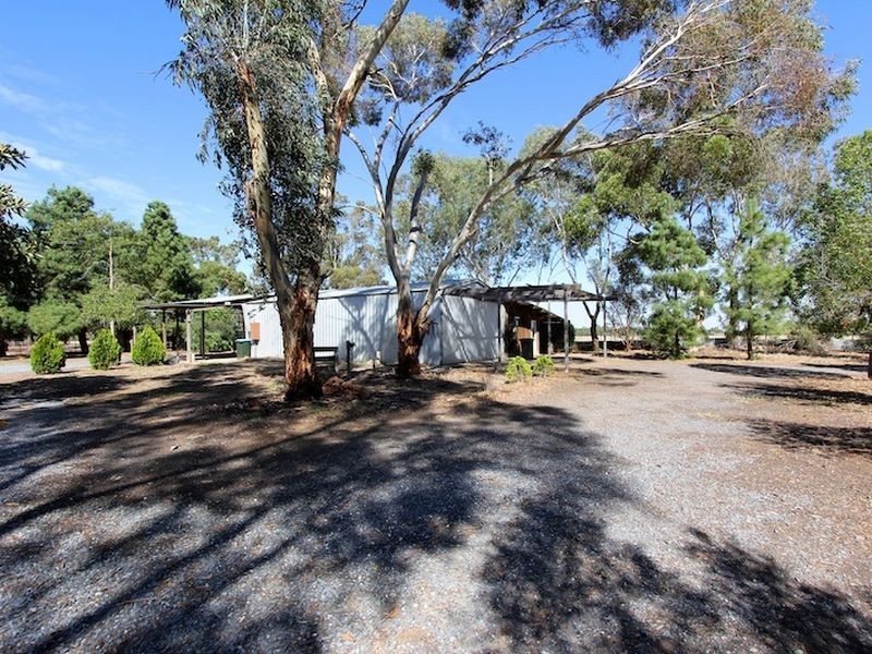 16 Erina Court, Lewiston SA 5501