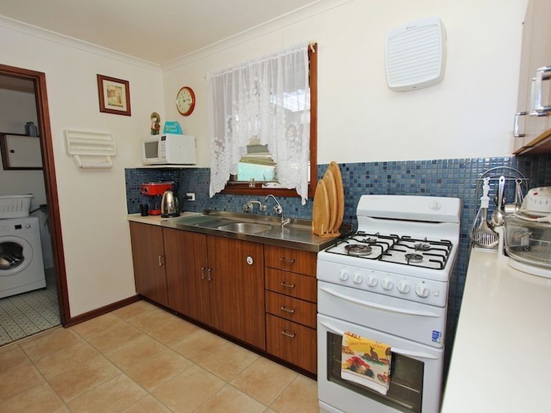 8 Jones Crescent, Elizabeth East SA 5112