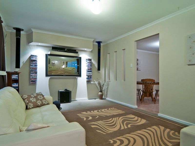 1 Harkness Street, Willaston SA 5118