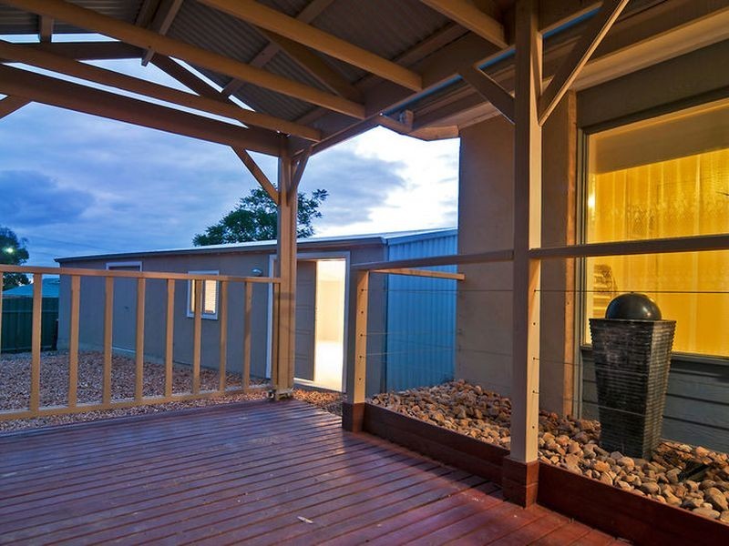 1 Harkness Street, Willaston SA 5118