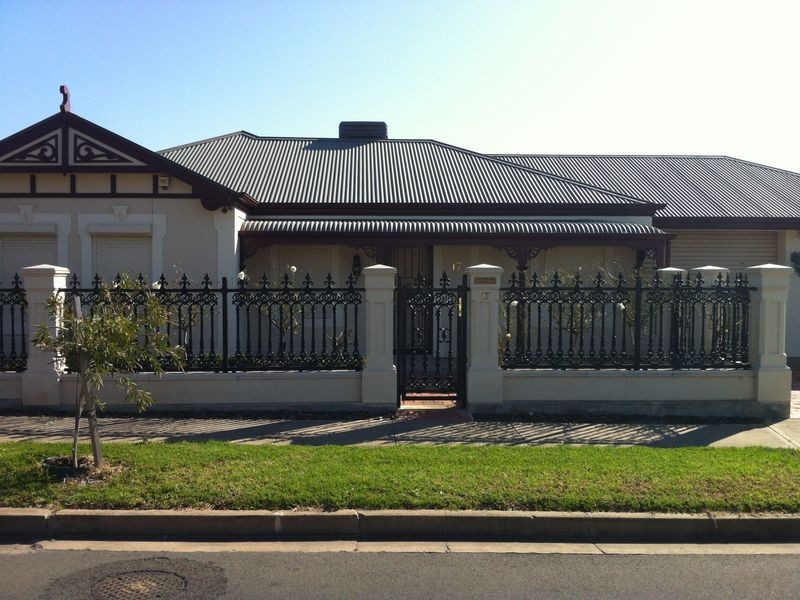 17 Blyth Street, Clearview SA 5085