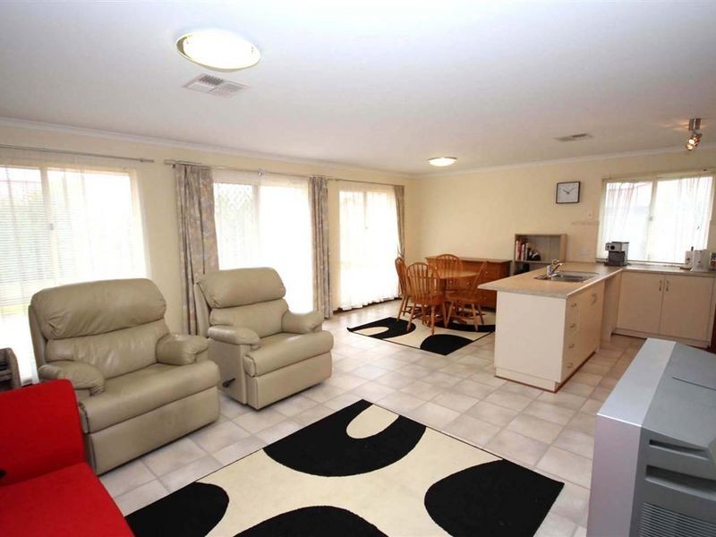 31 Explorer Parade, Hewett SA 5118