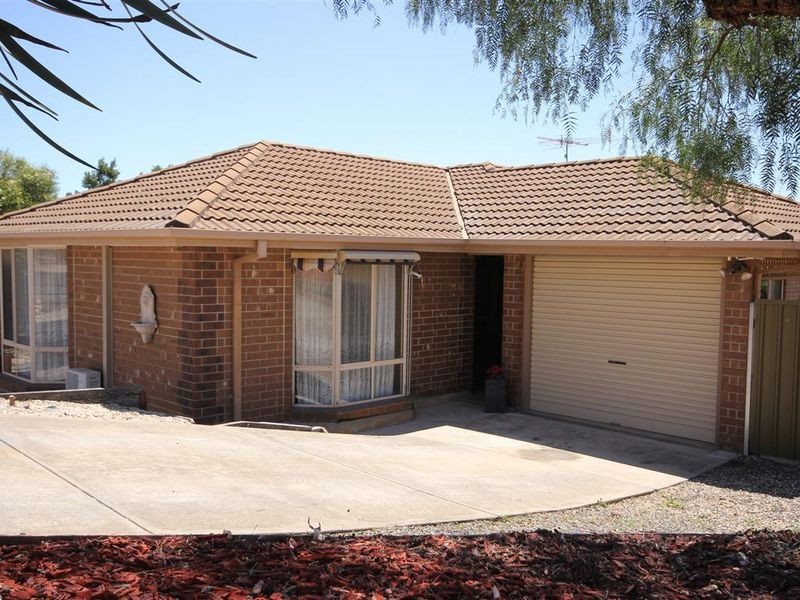 18 Wintulich Avenue, Gawler East SA 5118