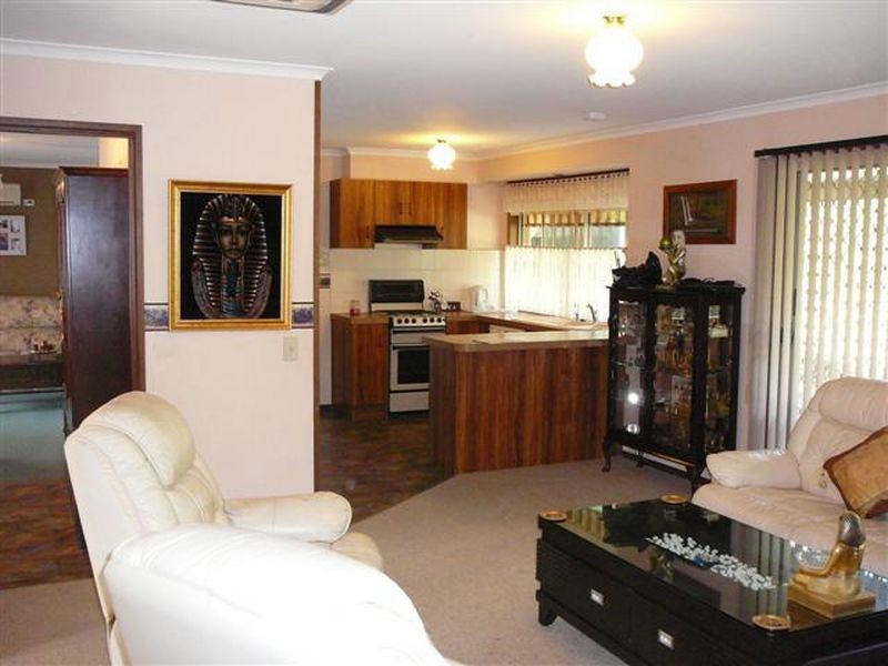 18 Wintulich Avenue, Gawler East SA 5118