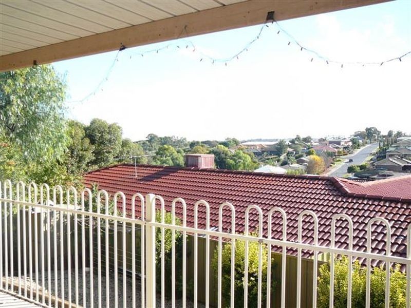 18 Wintulich Avenue, Gawler East SA 5118