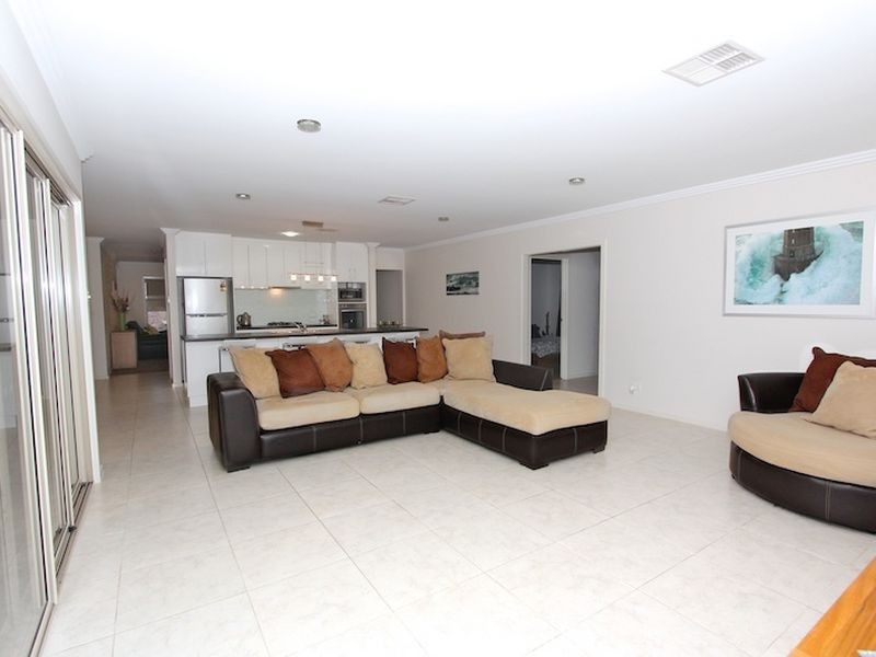 45 Rosella Circuit, Hewett SA 5118