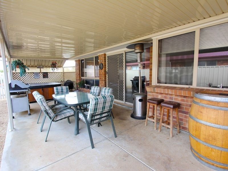 27 Hidson Street, Evanston SA 5116