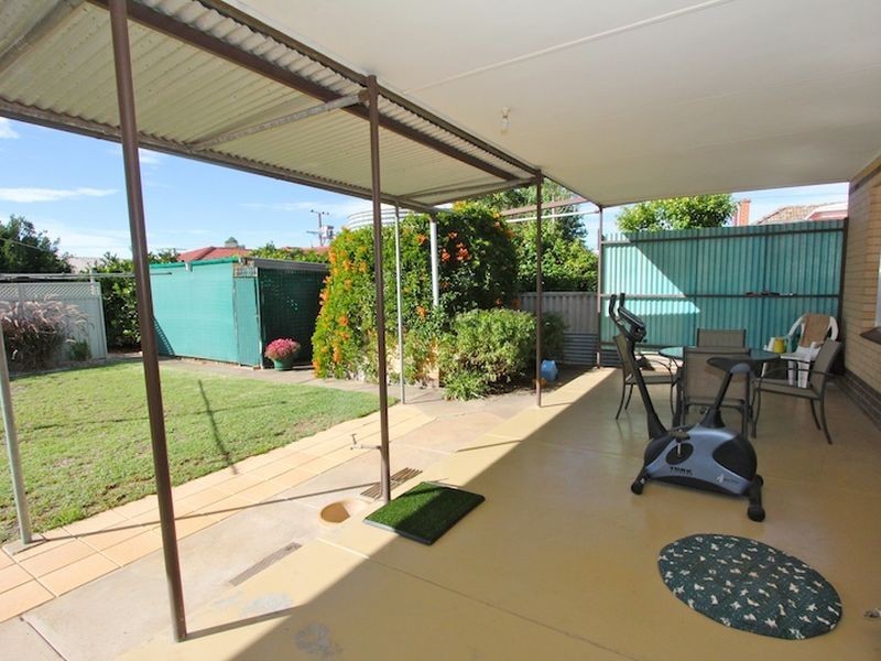 16 Barnet Road, Evanston SA 5116