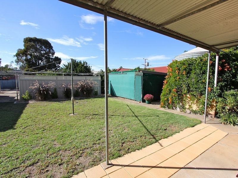 16 Barnet Road, Evanston SA 5116