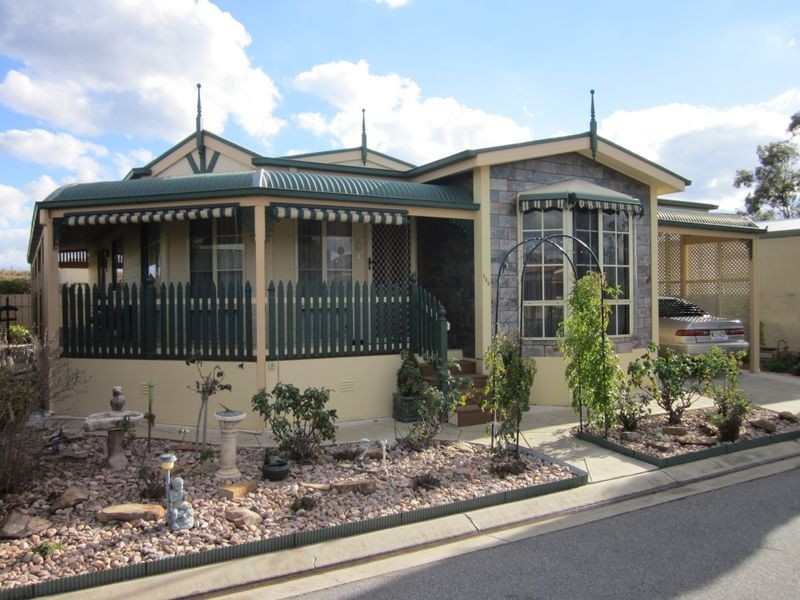 306 Grevillea Drive, Hillier SA 5116