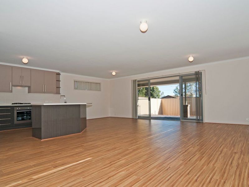 13 Edward Crescent, Evanston Park SA 5116