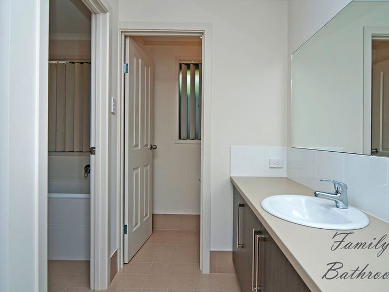 13 Edward Crescent, Evanston Park SA 5116