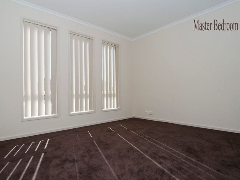 8 Dyson Street, Evanston SA 5116