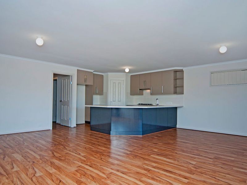 8A Dyson Street, Evanston SA 5116