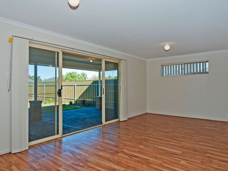 8A Dyson Street, Evanston SA 5116