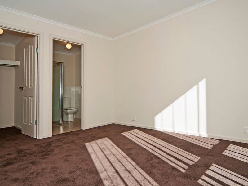 8A Dyson Street, Evanston SA 5116