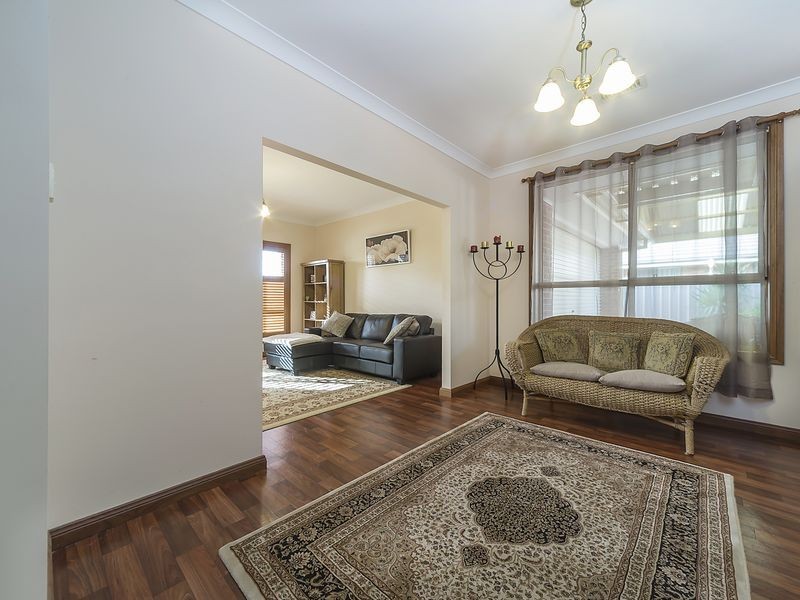 6 Netherby Avenue, Evanston Park SA 5116