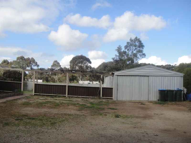 42 Aunger Road, Lewiston SA 5501