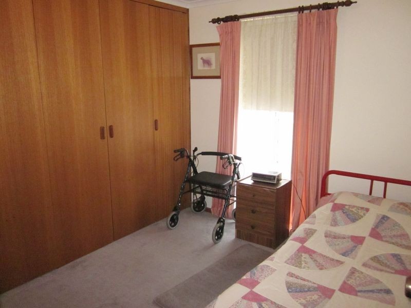 240 Waratah Avenue, Hillier SA 5116