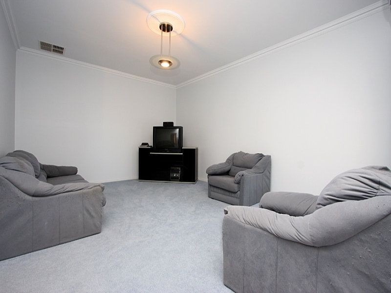 10 Mckinlay Drive, Hewett SA 5118