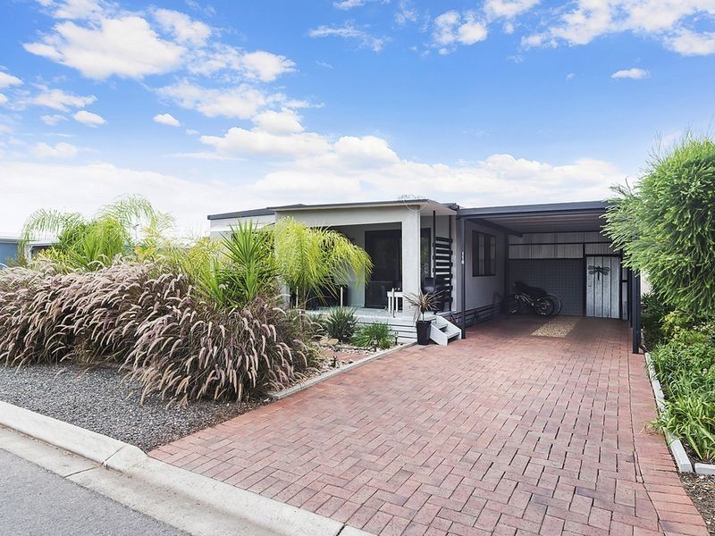 118 The Boulevard, Hillier SA 5116