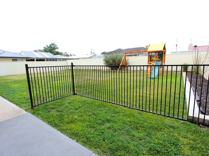 9 Cherry Street, Gawler South SA 5118