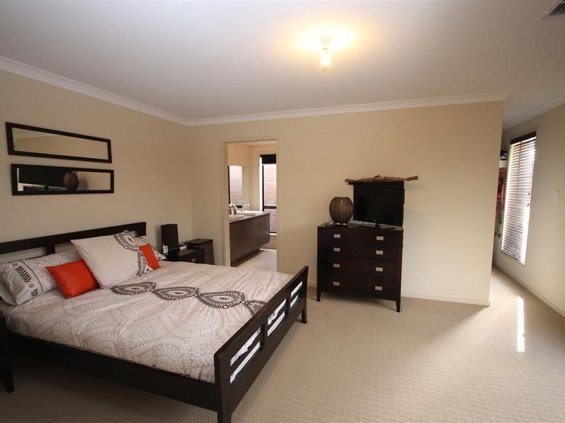 8 Nybo Court, Munno Para West SA 5115