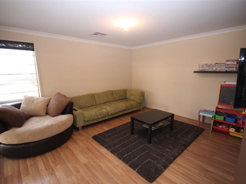8 Nybo Court, Munno Para West SA 5115