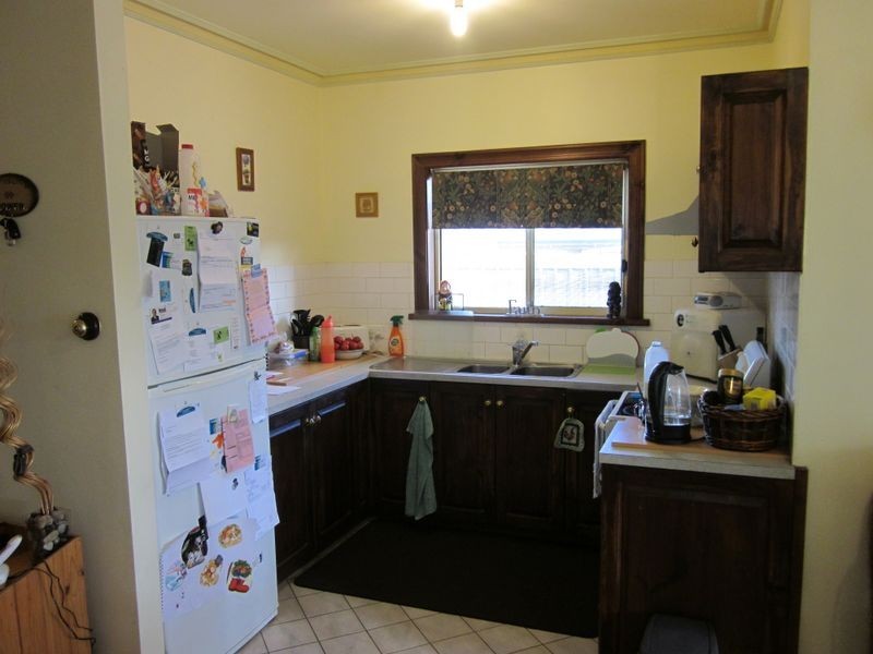 1/1 Dawkins Avenue, Willaston SA 5118