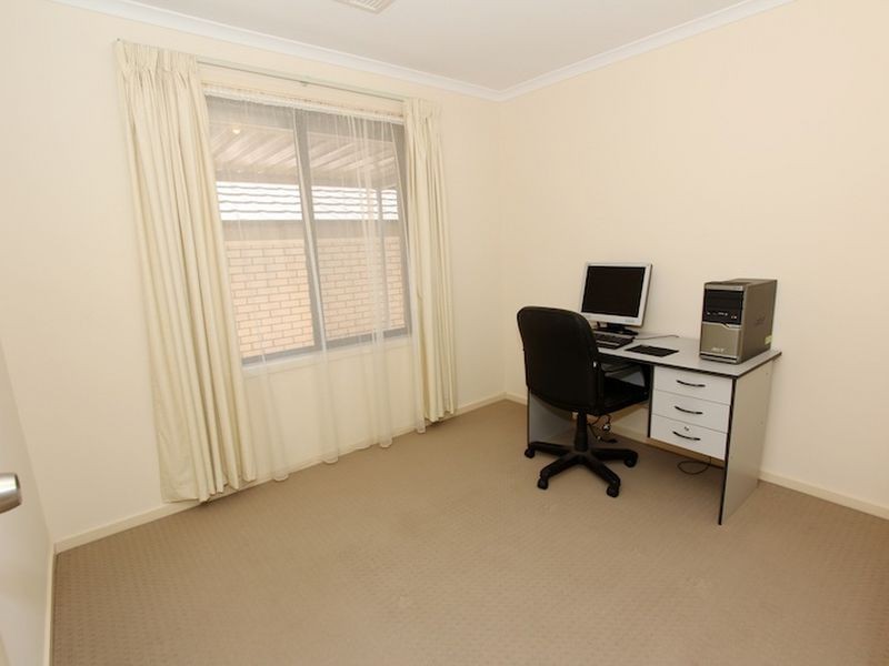 4 River Drive, Gawler East SA 5118