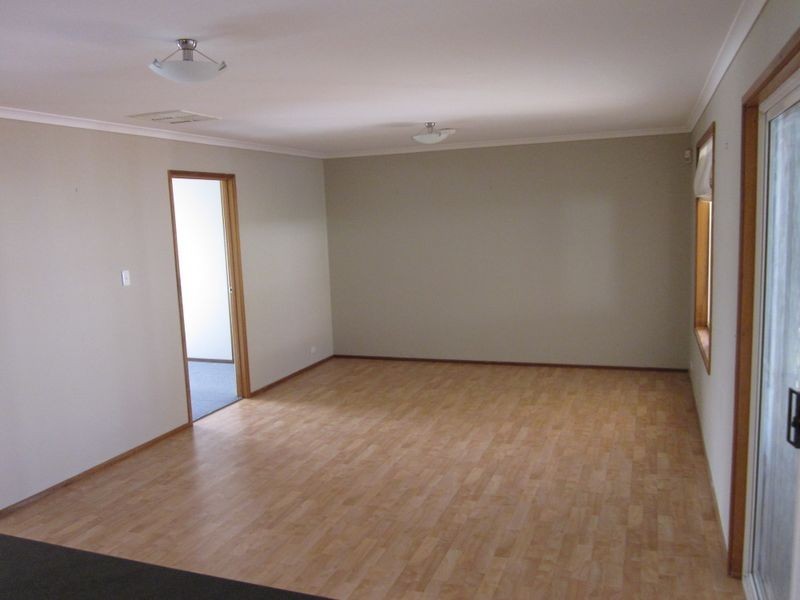 22 McLean Court, Andrews Farm SA 5114