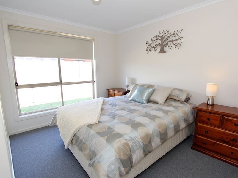 37 Hamra Drive, Smithfield SA 5114