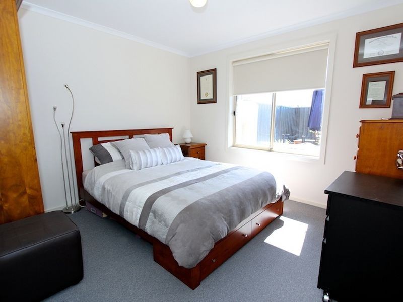 37 Hamra Drive, Smithfield SA 5114