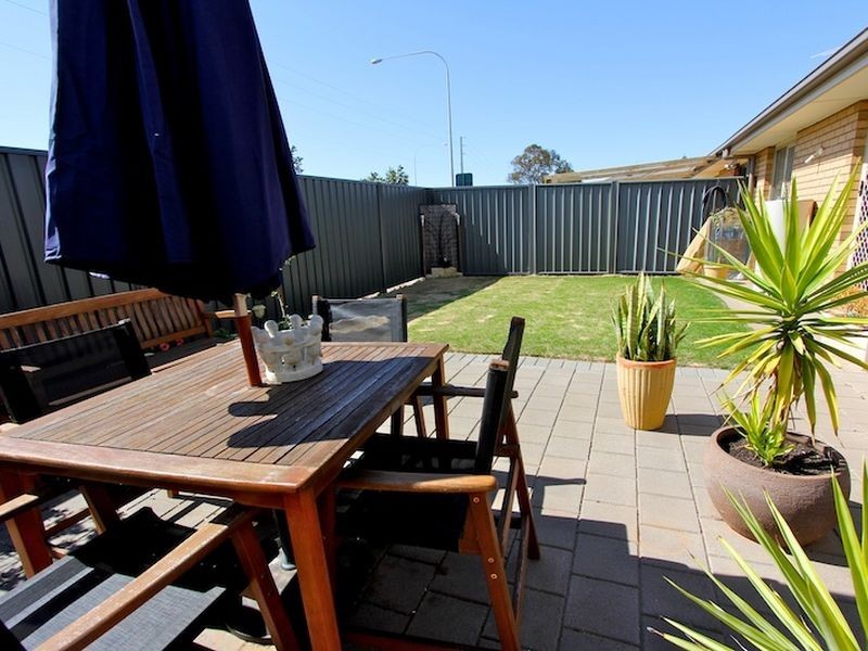 37 Hamra Drive, Smithfield SA 5114
