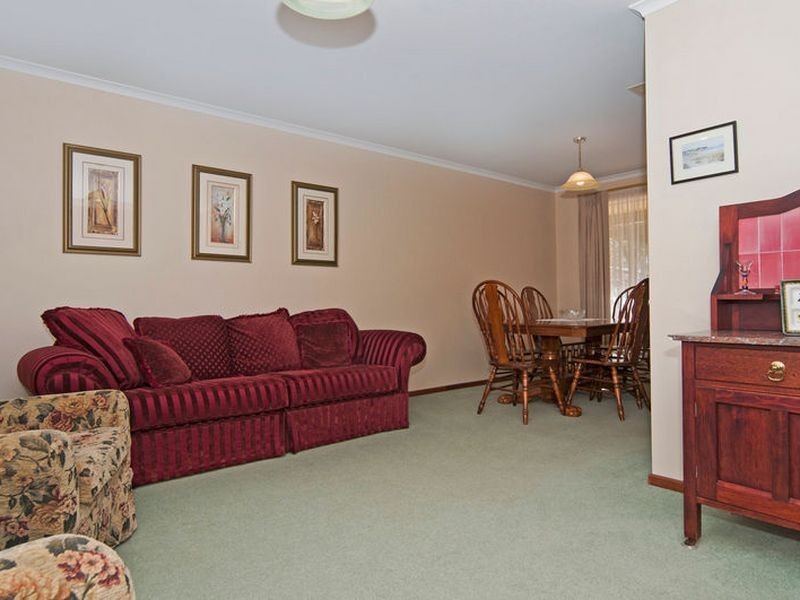 2 Purcell Grove, Evanston Park SA 5116