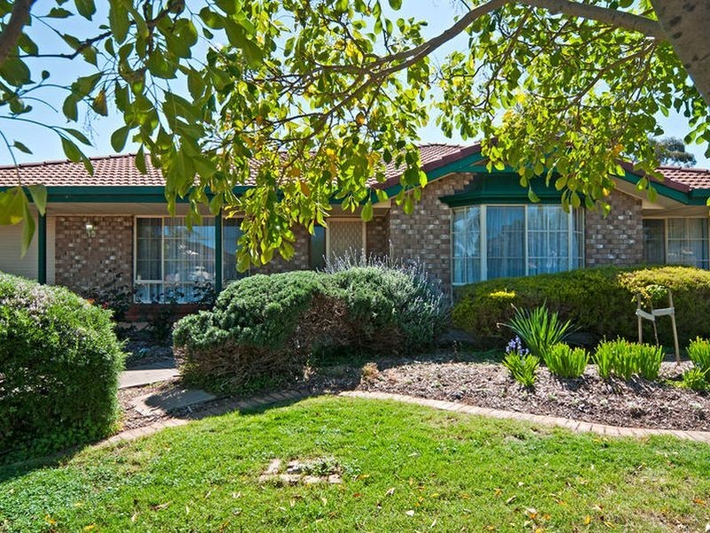 2 Purcell Grove, Evanston Park SA 5116