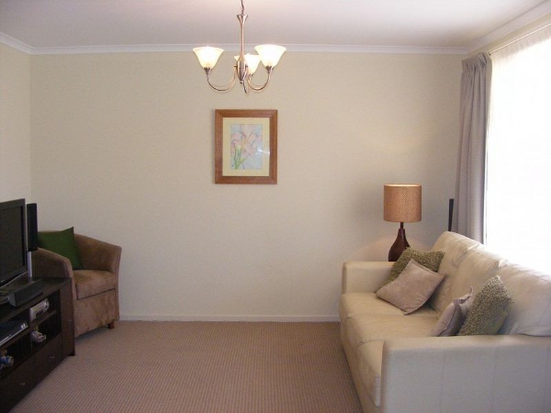 17 Lumsden Court, Evanston Park SA 5116