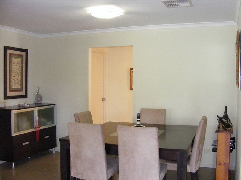 17 Lumsden Court, Evanston Park SA 5116