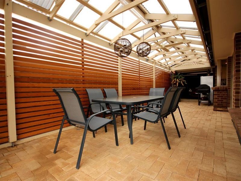 4 Urrbrae Way, Evanston Park SA 5116