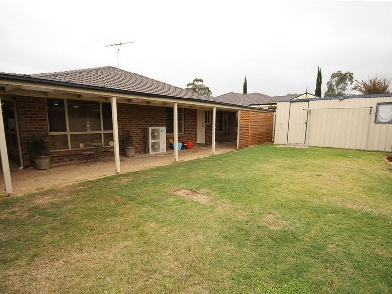 4 Urrbrae Way, Evanston Park SA 5116